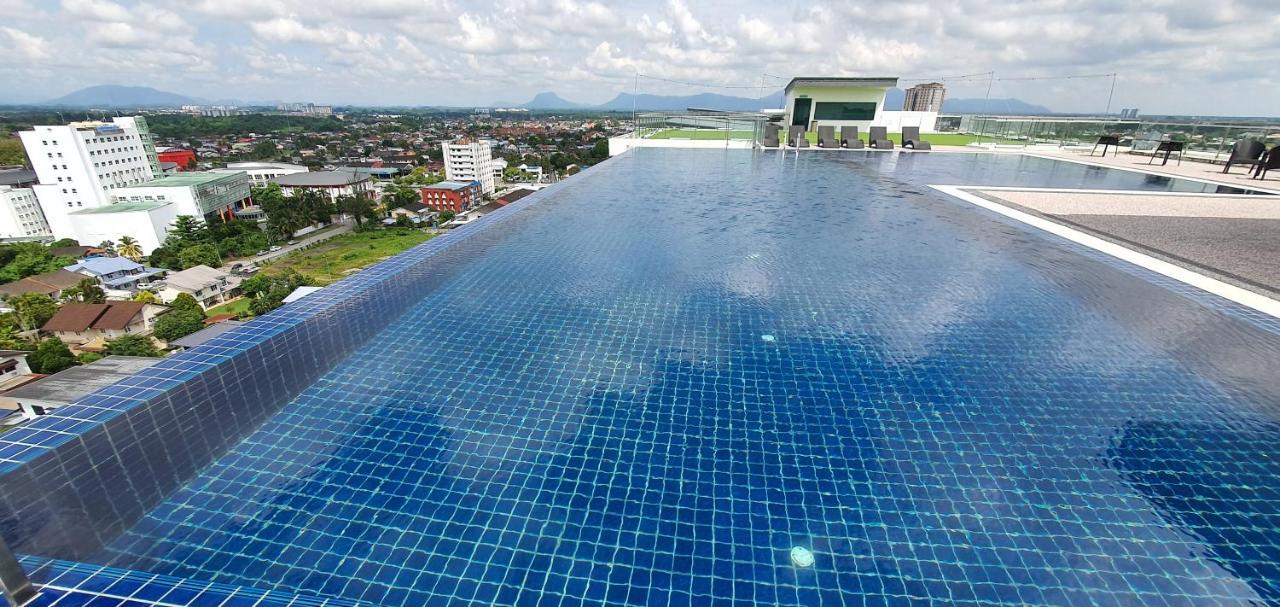 Lovely 4paxs Kozi Square Comfort 2b * Kuching